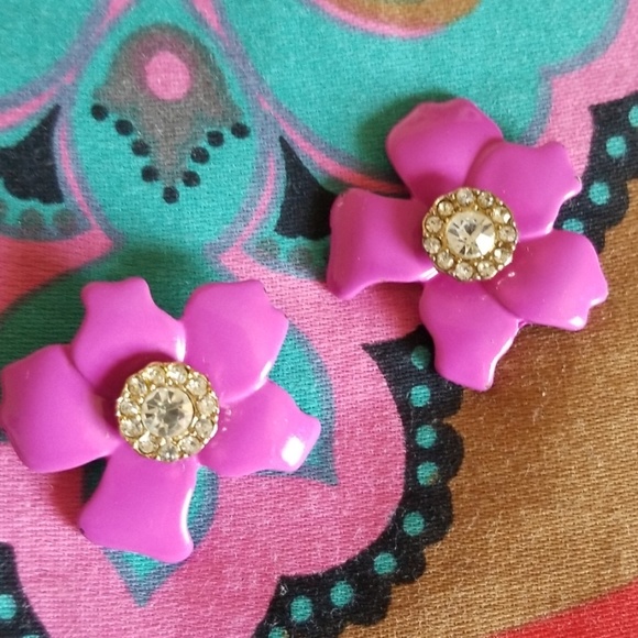 BaubleBar Jewelry - Baublebar MIRABELLE STUDS